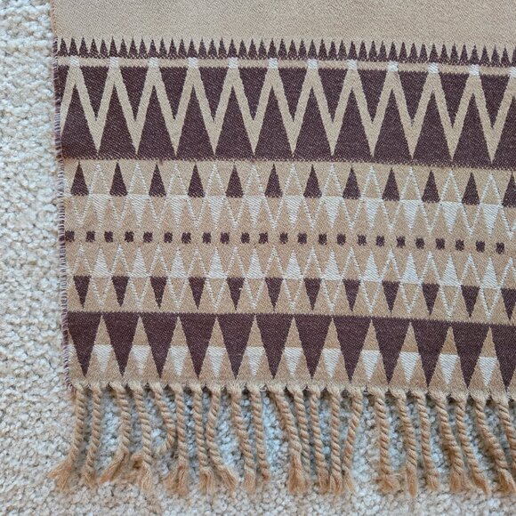 Cecchi e Cecchi Luxury Wool Wrap Scarf Southwest Aztec - Picture 4 of 16